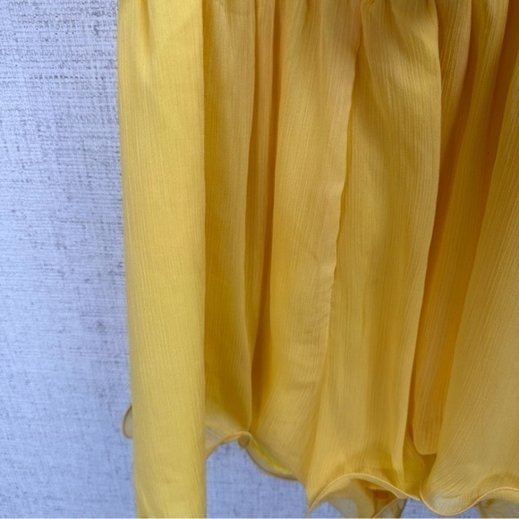 Endless Rose Off Shoulder Romper - Picture 6 of 8